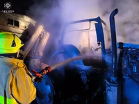 Полтавський район: вогнеборці загасили пожежу в сільськогосподарській техніці
