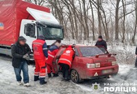 Затримано водія вантажівки, яка зіткнулася з ВАЗом у Кременчуцькому районі: тривають слідчі дії