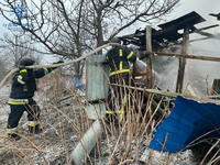 Харківщина: рятувальники ліквідували пожежу у приватній оселі, спричинену ворожим обстрілом