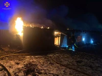 Полтавський район: вогнеборці ліквідували пожежу в гаражі