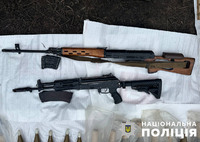 Торгував зброєю із зони бойових дій: співробітники кримінальної поліції затримали жителя Харківщини