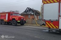 Рятувальники разом із вогнеборцями місцевої пожежної команди ліквідували пожежу у житловому будинку
