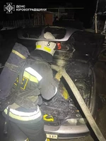 Кропивницький: рятувальники загасили пожежу автомобіля
