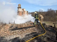 В Овруцькій громаді на під час гасіння пожежі у житловому будинку виявлено тіло людини
