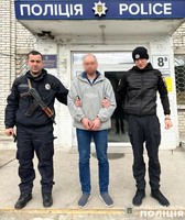 У Червонограді поліцейські затримали зловмисника, підозрюваного у нанесенні смертельних побоїв неповнолітньому брату