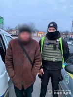 У Павлоградському районі правоохоронці затримали підозрюваного у грабежі чоловіка