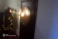 Нікопольський район: вогнеборці на пожежі врятували чоловіка