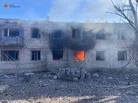 Вогнеборці ліквідували наслідки авіаудару окупантів по одному із сіл Запорізького району