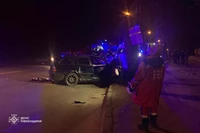 Рівненські рятувальники ліквідовували наслідки ДТП за участю легкового автомобіля та пішохода