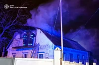 М. Дніпро: рятувальники ліквідували займання двоповерхового житлового будинку