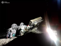 Охтирський район: рятувальники визволили водія із деформованого внаслідок ДТП трактора