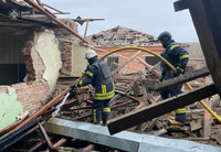 М. Вовчанськ: рятувальники ліквідували наслідки ворожого удару по будівлі навчального закладу