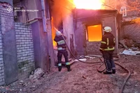М. Дніпро: надзвичайники загасили пожежу в будівлі, що не експлуатується
