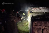 М. Дніпро: під час ліквідації пожежі надзвичайники врятували 2 людей