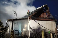 Сарненські вогнеборці ліквідували пожежу у господарчій будівлі