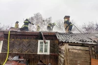 Рівненеській район: вогнеборці ліквідували пожежу у житловому будинку.