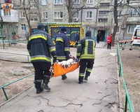 У Запоріжжі рятувальники надали допомогу чоловіку, якому стало зле