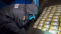 Продавали на мільйони: в Одесі правоохоронці викрили злочинне угруповання, яке займалося збутом наркотиків та психотропів