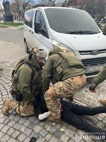 Закарпатські поліцейські затримали двох наркоторговців, які збували метамфетамін