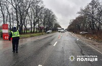 У Чернівецькому районі слідчі поліції задокументували дорожньо-транспортну пригоду, в якій травмувалася буковинка