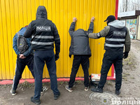 У Чернігові поліцейські затримали «наркозакладчиків» з партією психотропів