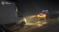 Сумський район: рятувальники надали допомогу громадянам в буксируванні автомобіля
