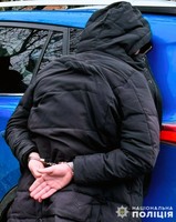 Поліцейські затримали зловмисника, який погрожував підірвати багатоповерхівку у Львові