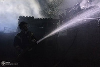 У Шепетівці вогнеборці ліквідували пожежу в житловому будинку