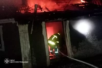 Синельниківський район: вогнеборці ліквідували пожежу в приватному секторі