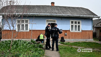Буковинські поліцейські затримали чоловіка за вбивство сусідки