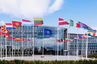 4 квітня — День створення НАТО.