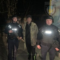 У Немирові поліцейські охорони затримали злодія