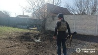 Внаслідок артобстрілу поранено людину: поліція фіксує наслідки влучань у місті Вовчанськ на Харківщині