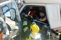 Рівненський район: рятувальники допомогли ліквідувати наслідки ДТП