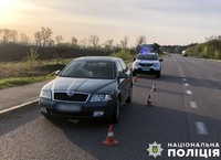 Поліція Полтавщини встановлює обставини ДТП, в якій травмований велосипедист