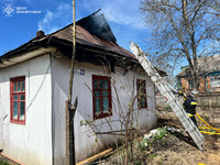 Бійці ДСНС ліквідували пожежу в приватному житловому будинку
