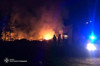 Рятувальники Дніпропетровщини невпинно продовжують боротися з пожежами в екосистемах