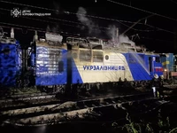 Кіровоградська область: рятувальники ліквідували пожежу локомотиву