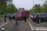 Слідчі поліції Києва оголосили про підозру водієві, який вчинив масштабну ДТП на Брест-Литовському шосе