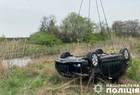 Поліцейські Полтавщини з’ясовують обставини дорожньо-транспортної пригоди, в якій загинули двоє осіб