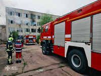 Солом'янський район: рятувальники ліквідували пожежу у відселеній будівлі