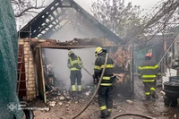 М. Павлоград: на території приватного домоволодіння ліквідовано загорання гаража