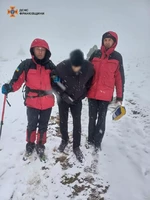 Гірські рятувальники надали допомогу туристу