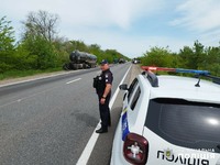 Поліцейські розслідують обставини смертельної ДТП на трасі Одеса - Рені за участю двох вантажівок