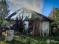 Чернівецький район: ліквідовано 4 пожежі на одній з яких евакуйовано 4 особи та 1 травмовано