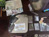 На Чернігівщині поліцейські затримали наркоторгівця з партією психотропів