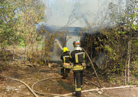 Вогнеборці ліквідували загорання дерев’яної будівлі