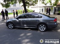 Погрожував ножем та пошкодив автомобіль: у Житомирі поліцейські затримали причетного до хуліганства