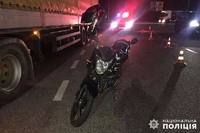 У Хмельницькому районі поліцейські встановлюють обставини ДТП, в якій травмувався 17-річний мотоцикліст