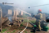 Синельниківський район: ліквідовано загорання літньої кухні